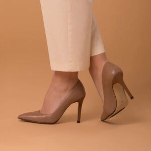 Antonia Saint New york Vida Classic heels